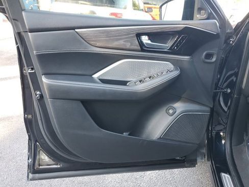 Used 2023 Acura MDX SH-AWD w/ Advance Package image 16