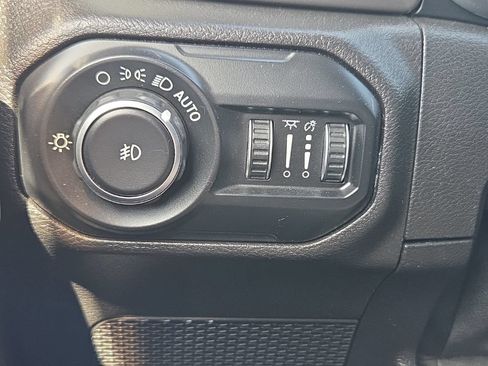 Used 2019 Jeep Wrangler Unlimited Sport S AWD/4WD image 42