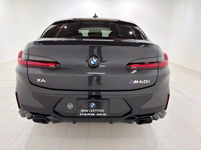Certified 2024 BMW X4 M40i w/ Premium Package AWD/4WD image 4