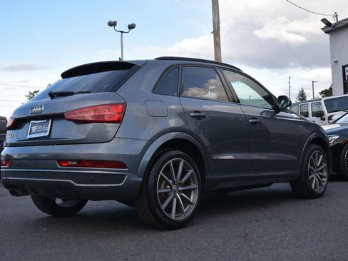 Used 2017 Audi Q3 2.0T Prestige w/ Prestige Package image 11