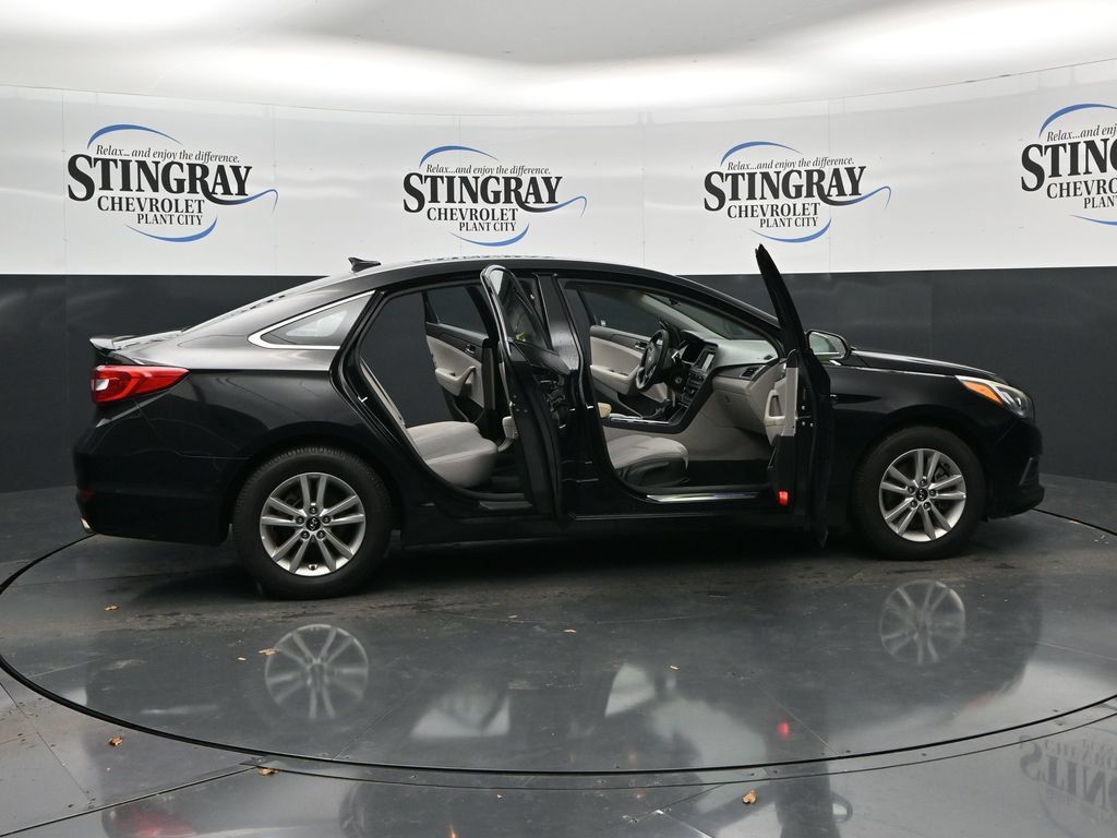 Used 2016 Hyundai Sonata SE FWD image 36