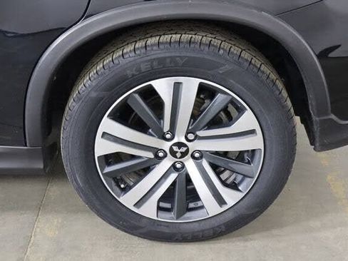 Used 2024 Mitsubishi Outlander Sport ES AWD/4WD image 36