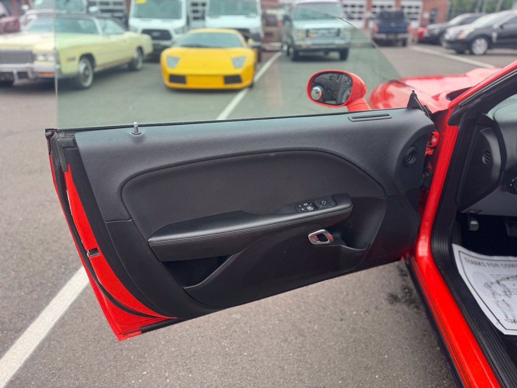 Used 2019 Dodge Challenger R/T RWD image 24