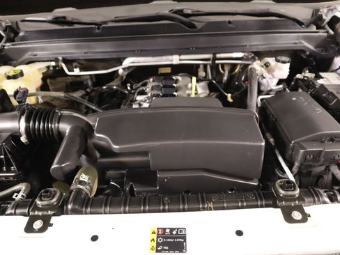 Used 2022 Chevrolet Colorado LT w/ Fleet Safety Package image 18