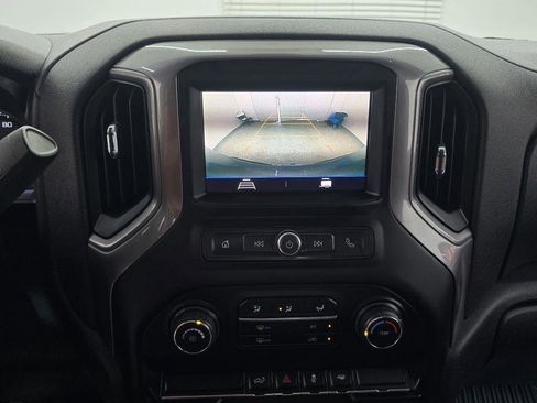 Used 2020 Chevrolet Silverado 1500 Custom w/ Custom Value Package RWD image 28