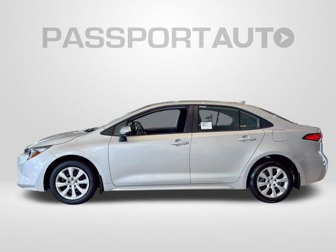 New 2026 Toyota Corolla LE FWD image 2