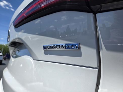 Used 2024 MAZDA CX-90 Plug-In Hybrid w/ Preferred AWD/4WD image 41