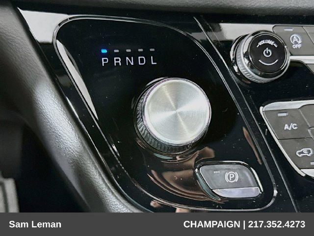 New 2027 Chrysler Pacifica Select FWD image 16