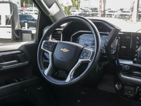 Used 2024 Chevrolet Silverado 2500 LTZ w/ LTZ Convenience Package image 13