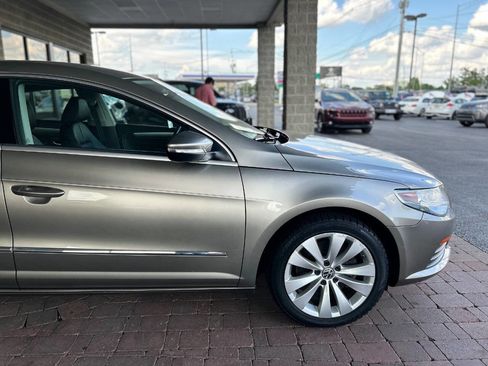 Used 2012 Volkswagen CC Sport FWD image 20