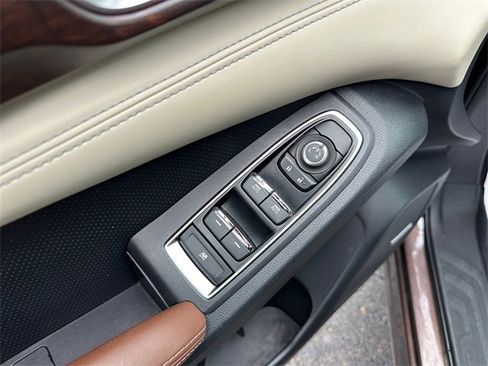 Used 2019 Subaru Ascent Touring w/ Popular Package #3 image 20