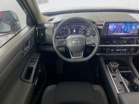 New 2026 Nissan Pathfinder SV image 16