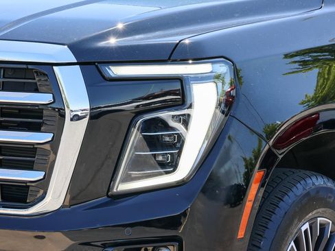 Used 2025 GMC Yukon Elevation w/ LPO, Floor Liner Package AWD/4WD image 31