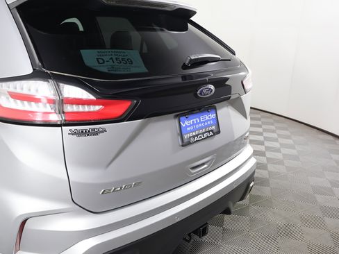 Used 2019 Ford Edge ST w/ Convenience Package image 15