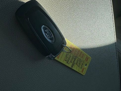 Used 2024 Ford Expedition Max Limited image 8