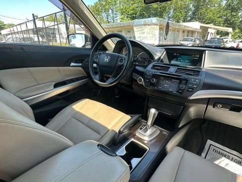 Used 2015 Honda Crosstour EX-L image 28