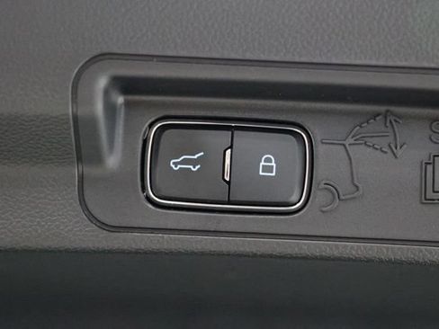 Used 2026 Ford Explorer Platinum AWD/4WD image 41