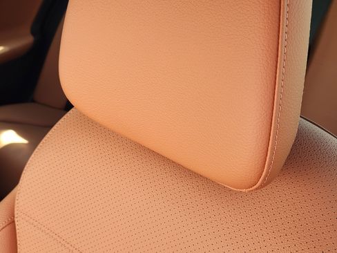 Certified 2025 Mercedes-Benz C 300 Sedan image 15