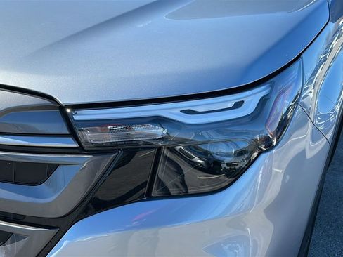 Certified 2025 Subaru Forester Premium image 4