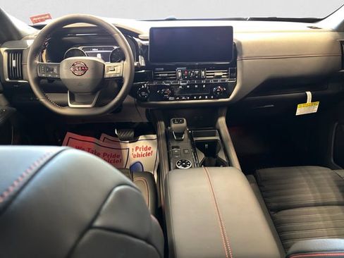 New 2026 Nissan Pathfinder Rock Creek w/ Rock Creek Premium Package AWD/4WD image 11