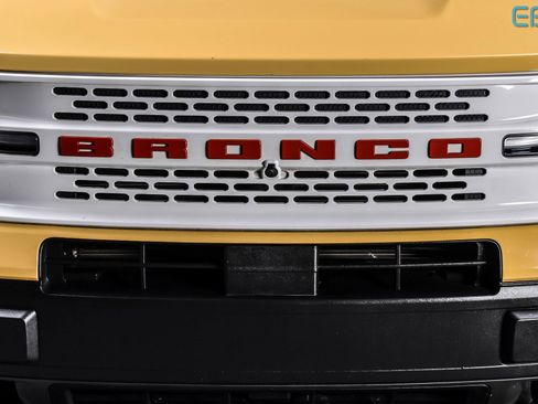 Used 2023 Ford Bronco Sport Heritage Limited image 9