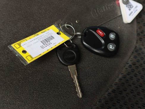 Used 2007 Chevrolet Silverado 1500 LT image 29