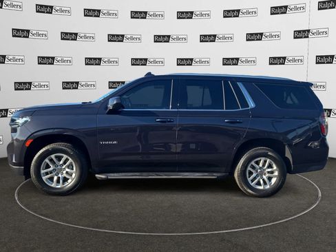 Used 2024 Chevrolet Tahoe LS image 3