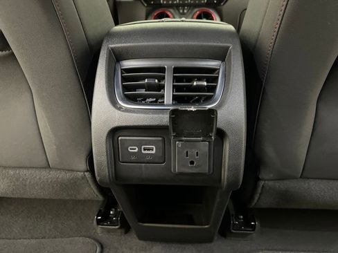 Used 2025 Chevrolet Blazer RS image 23