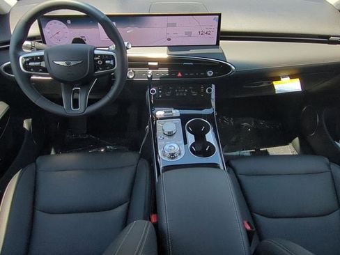 New 2026 Genesis GV70 2.5T AWD/4WD image 10