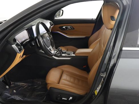 Used 2021 BMW 330i xDrive Sedan w/ Premium Package image 25