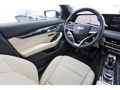 New 2025 Cadillac CT5 Premium Luxury image 8