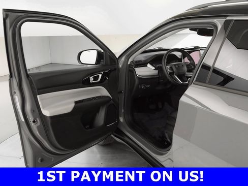 Certified 2022 Jeep Compass Limited image 16