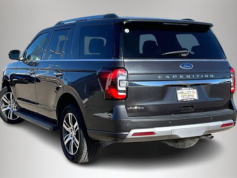 Certified 2024 Ford Expedition Limited image 4