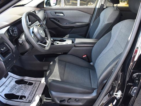 Used 2021 Nissan Rogue SV FWD image 27