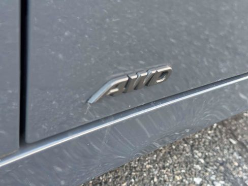 Certified 2024 Toyota Prius XLE image 8