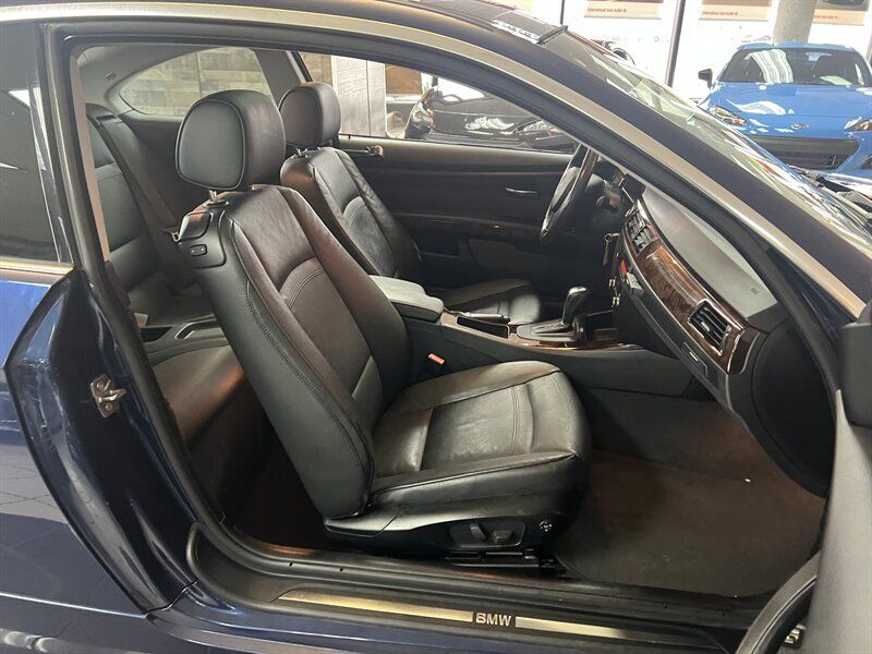 Used 2011 BMW 328i Coupe RWD image 23