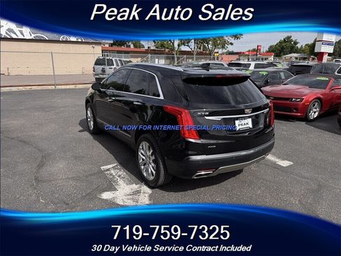 Used 2017 Cadillac XT5 Platinum w/ Driver Assist Package AWD/4WD image 5