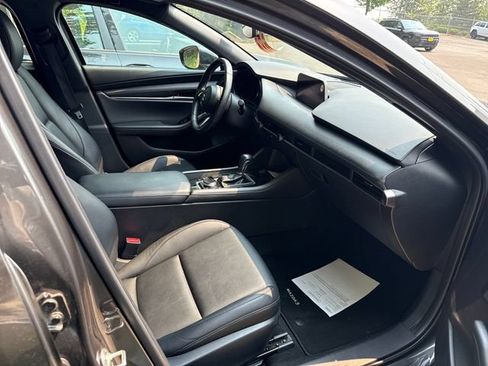 Used 2024 MAZDA MAZDA3 s FWD image 9