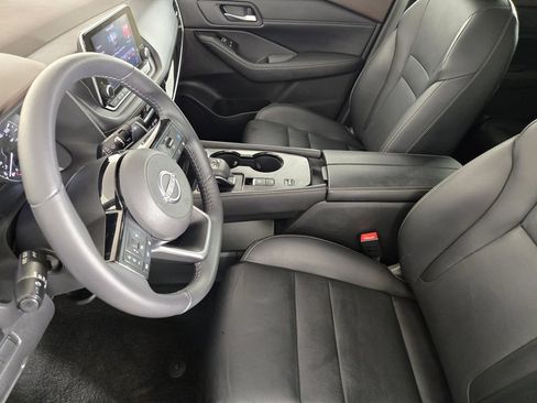 Used 2023 Nissan Rogue SL FWD image 14