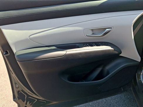 Certified 2025 Hyundai Tucson SE AWD/4WD image 14