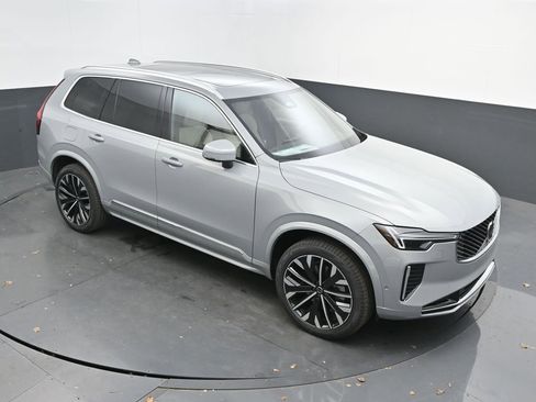 New 2026 Volvo XC90 B6 Plus w/ Protection Package Premier AWD/4WD image 28