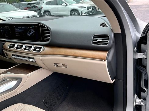 Used 2020 Mercedes-Benz GLE 350 4MATIC image 19