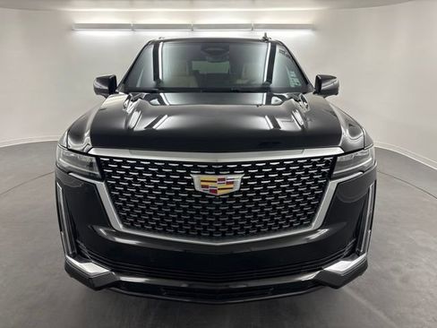 Used 2023 Cadillac Escalade Premium Luxury w/ LPO, Floor Liner Package AWD/4WD image 2