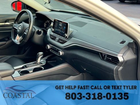 Used 2024 Nissan Altima 2.5 SR image 27