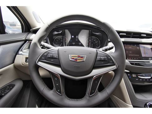 New 2026 Cadillac XT5 Premium Luxury w/ Driver Assist Package FWD image 13