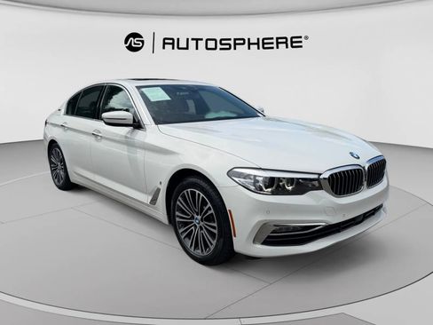 Used 2018 BMW 530e xDrive AWD/4WD image 11