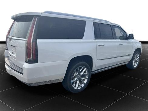 Used 2019 Cadillac Escalade ESV Platinum AWD/4WD image 5