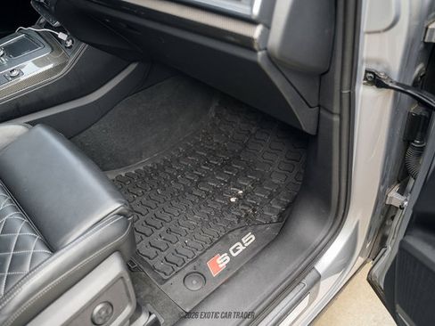 Used 2018 Audi SQ5 Prestige AWD/4WD image 47