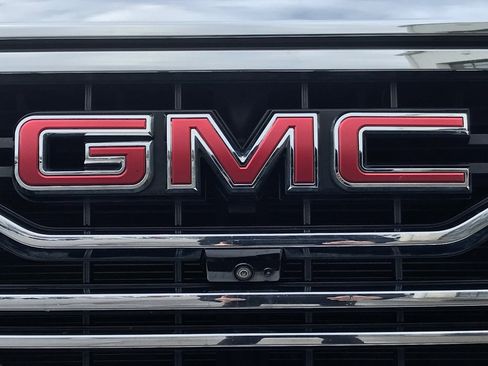 Used 2022 GMC Sierra 1500 SLT w/ SLT Premium Plus Package image 23