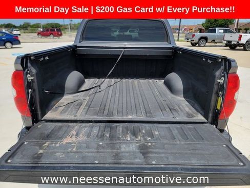 Used 2019 Toyota Tundra SR5 w/ SR5 Upgrade Package AWD/4WD image 38